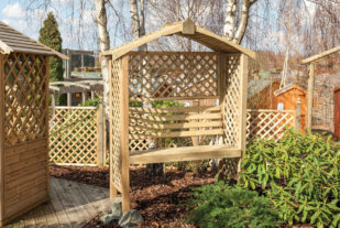 Earnshaws Fencing Centres | Wooden Garden Furniture ...