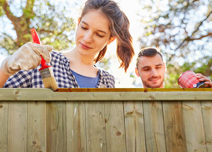 fence maintenance