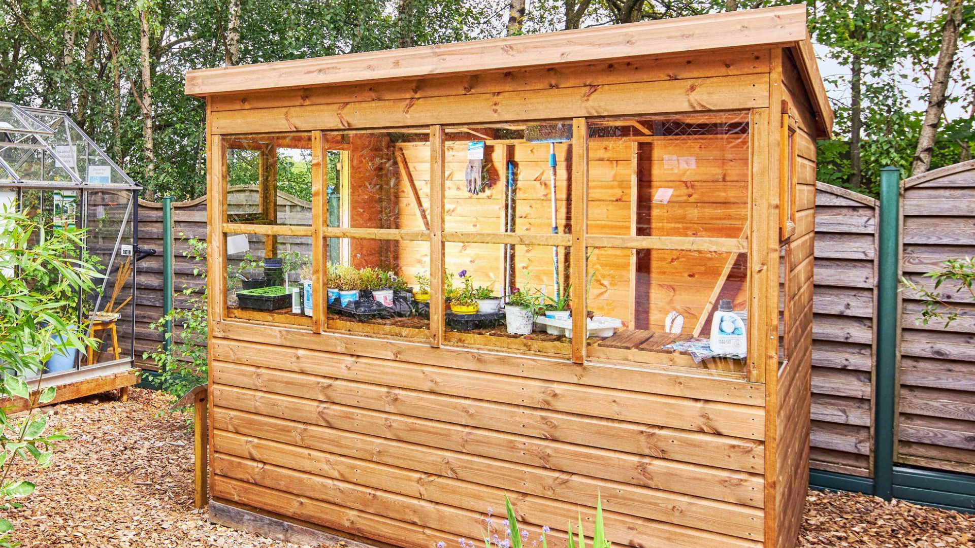 15% off potting sheds